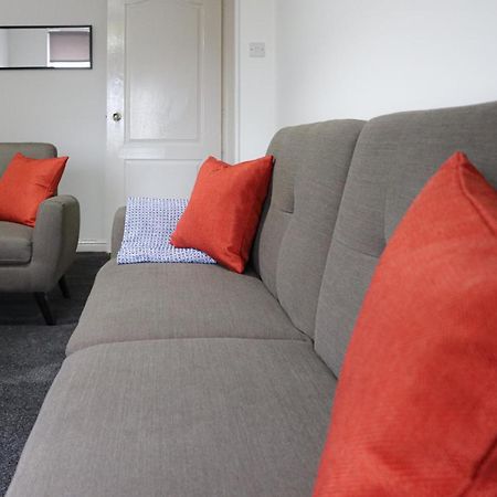 Jackson Apartment Coatbridge Exteriör bild